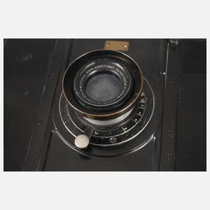 Große Plattenkamera G. P. Goertz