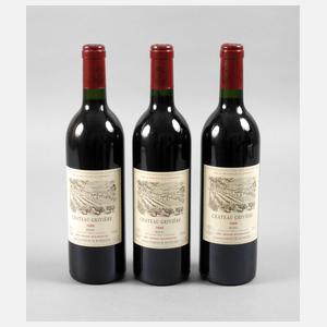 Drei Flaschen Rotwein