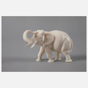 Vier Elfenbeinschnitzereien