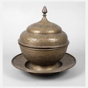 Persisches Räuchergefäß