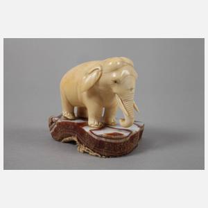 Elfenbeinschnitzerei