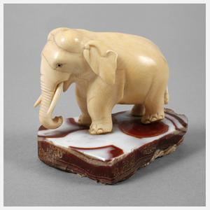 Elfenbeinschnitzerei