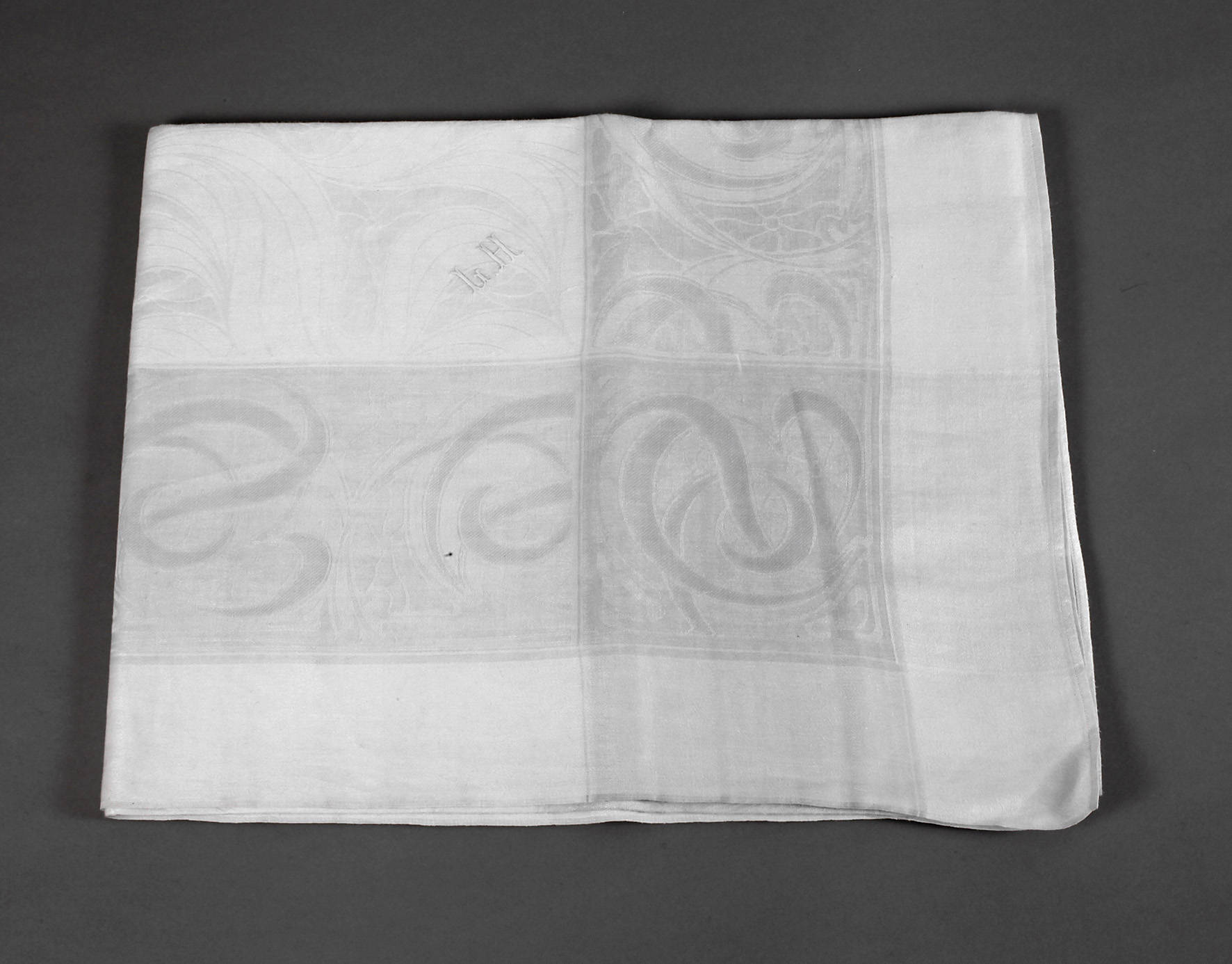 Tafeltuch Bänderdekor