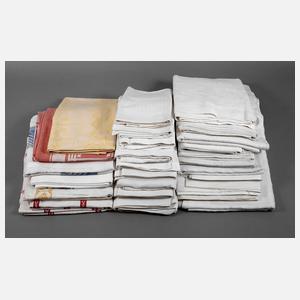 Großes Konvolut Tischwäsche