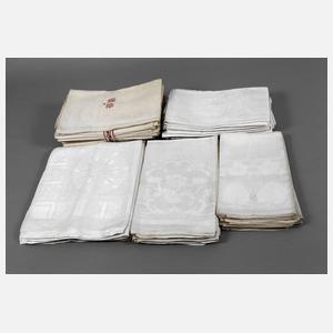 Konvolut Handtücher