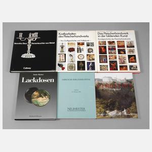 Konvolut Fachbücher und Auktionskataloge