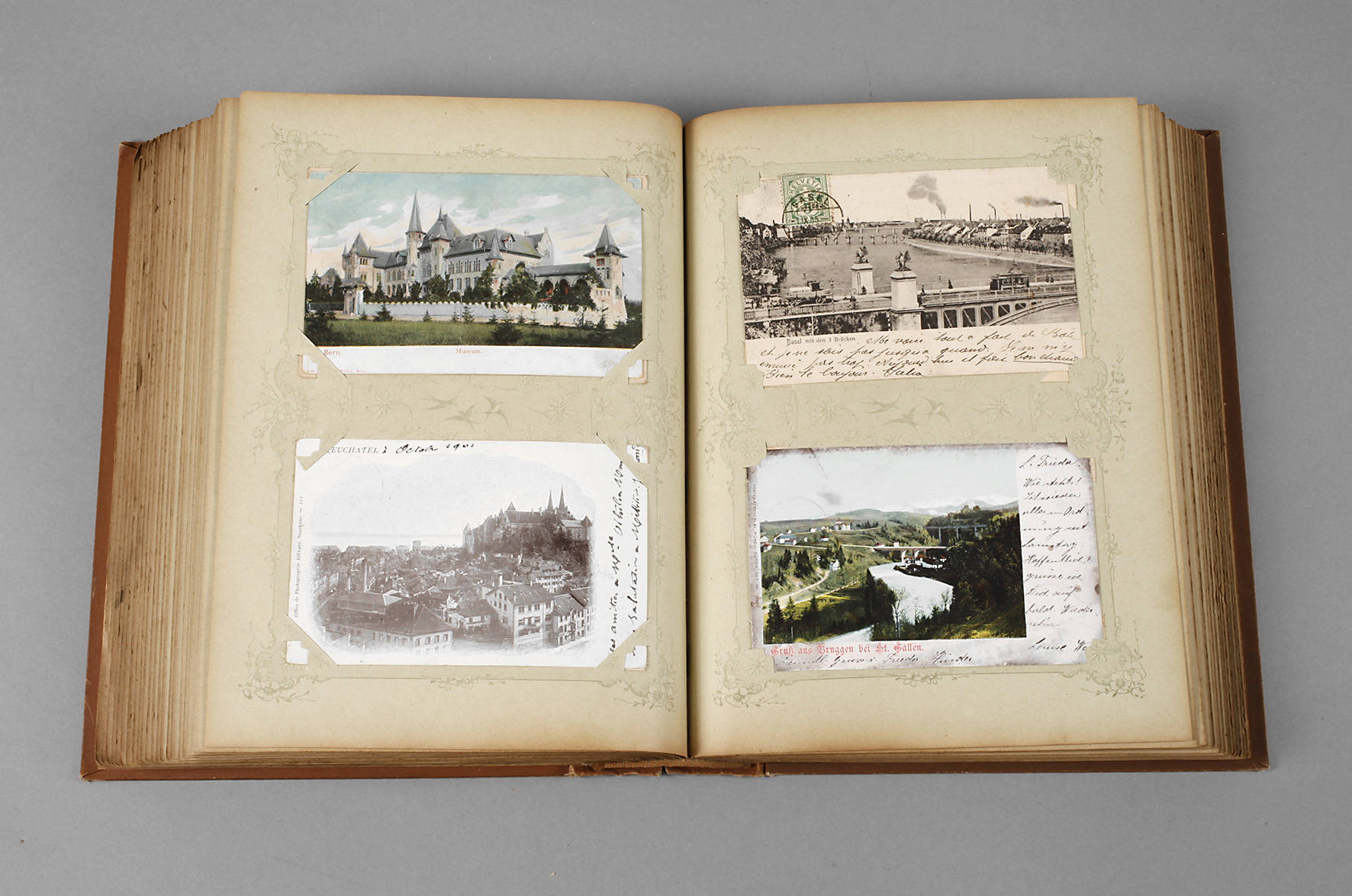 Ansichtskartenalbum Schweiz