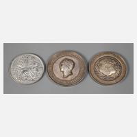 Drei Landwirtschaftsmedaillen111