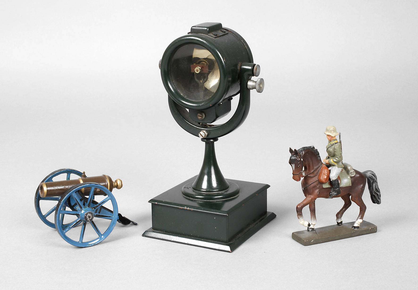 Konvolut Militärspielzeug