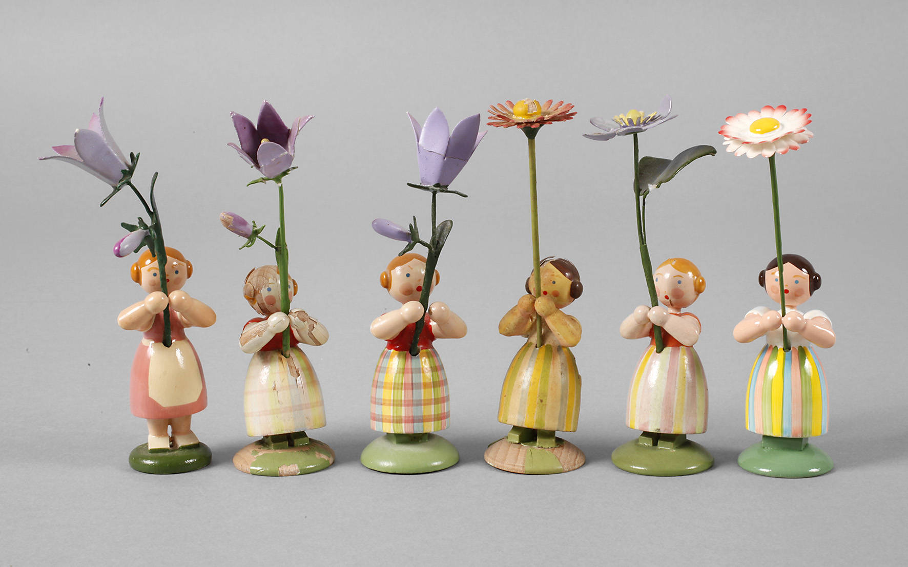 Sechs Blumenkinder Erzgebirge