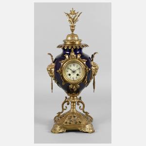 Vasenuhr Historismus