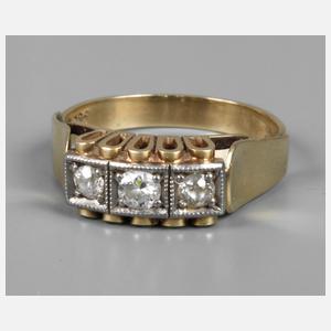 Damenring mit Diamanten