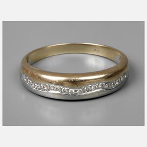 Damenring mit Diamanten