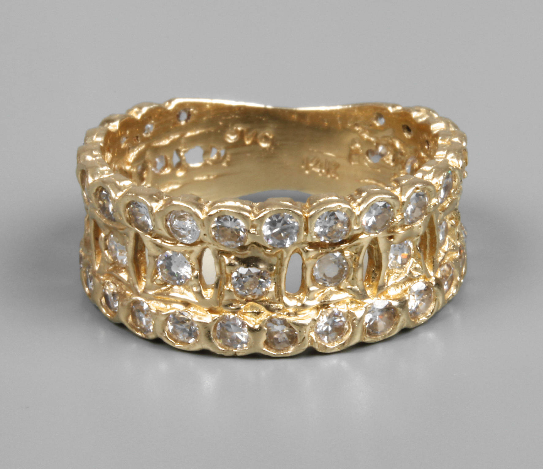 Damenring mit Brillanten