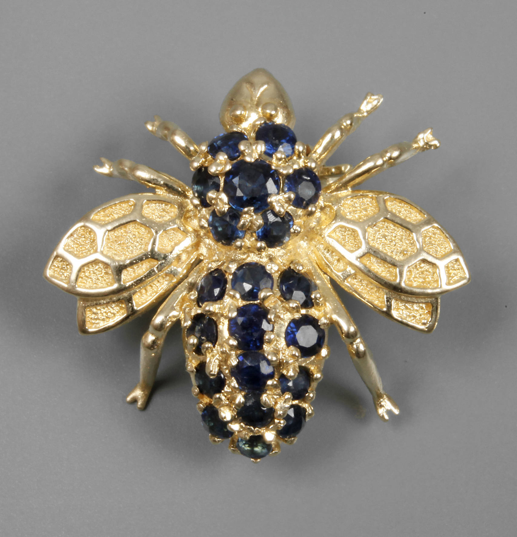 Insekten Brosche mit Saphiren