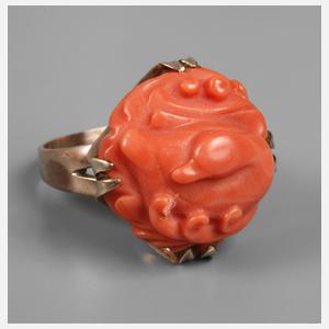 Damenring mit Koralle