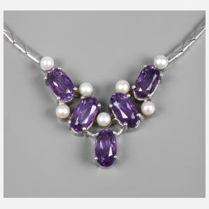Collier mit Amethysten und Perlen