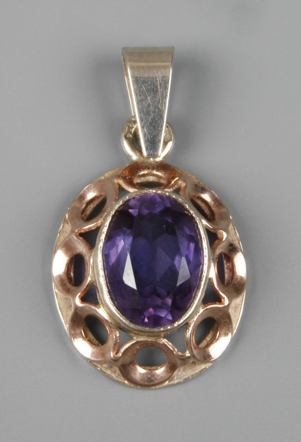 Anhänger mit Amethyst