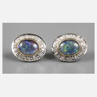 Paar Ohrstecker mit Opalen und Diamanten111