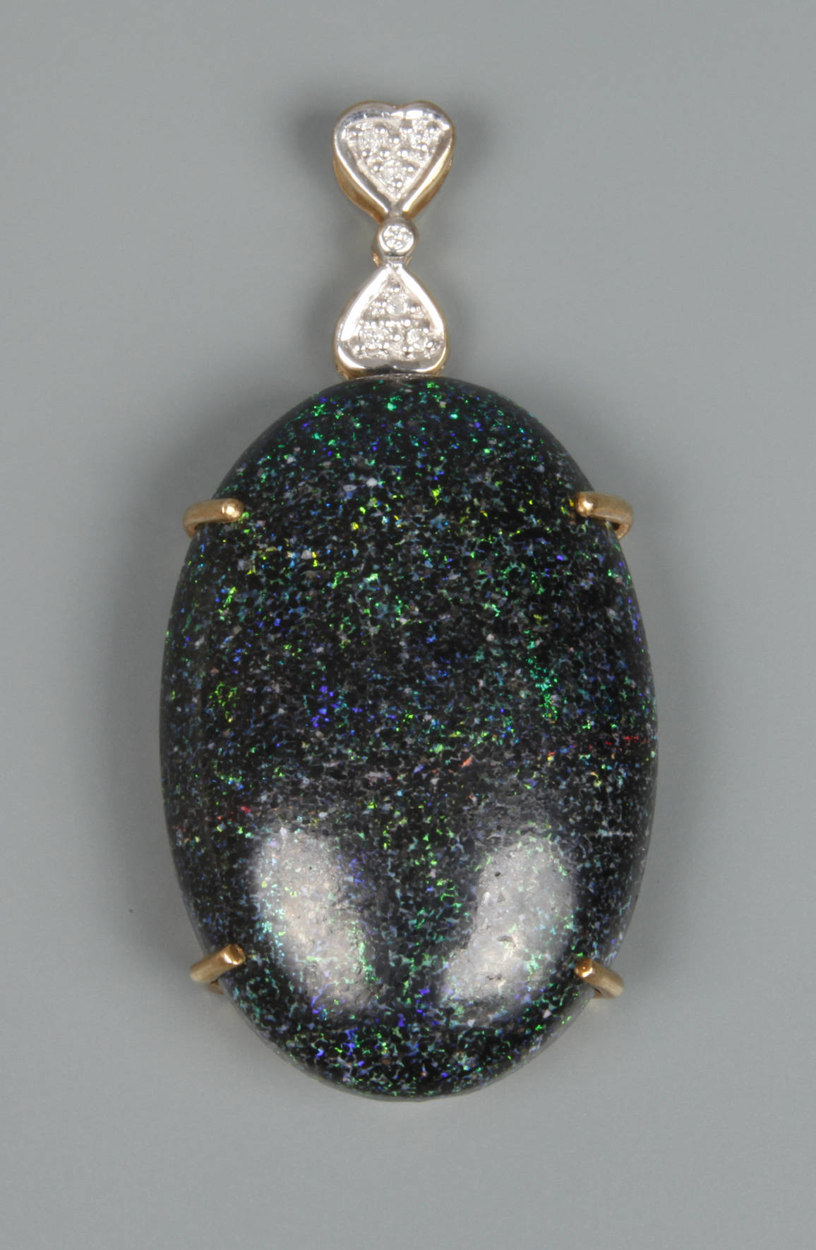 Anhänger mit Matrixopal