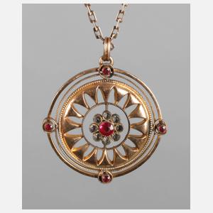 Anhänger mit Steinbesatz