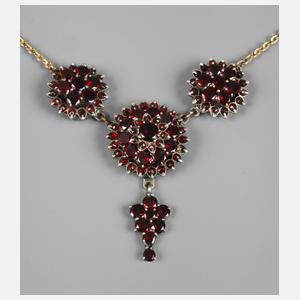 Granat Collier