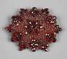 Prächtige Granatbrosche
