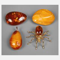 Konvolut Bernsteinschmuck111