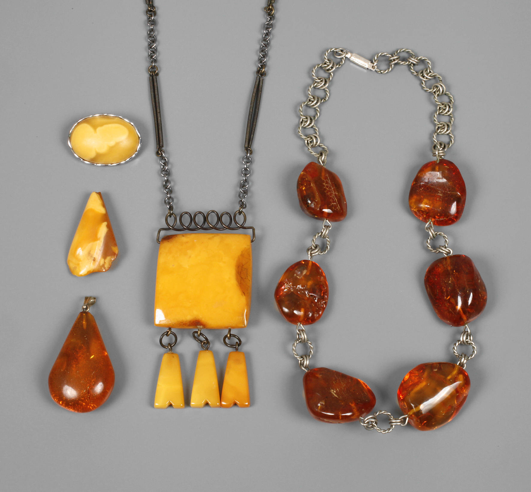 Sammlung Bernsteinschmuck