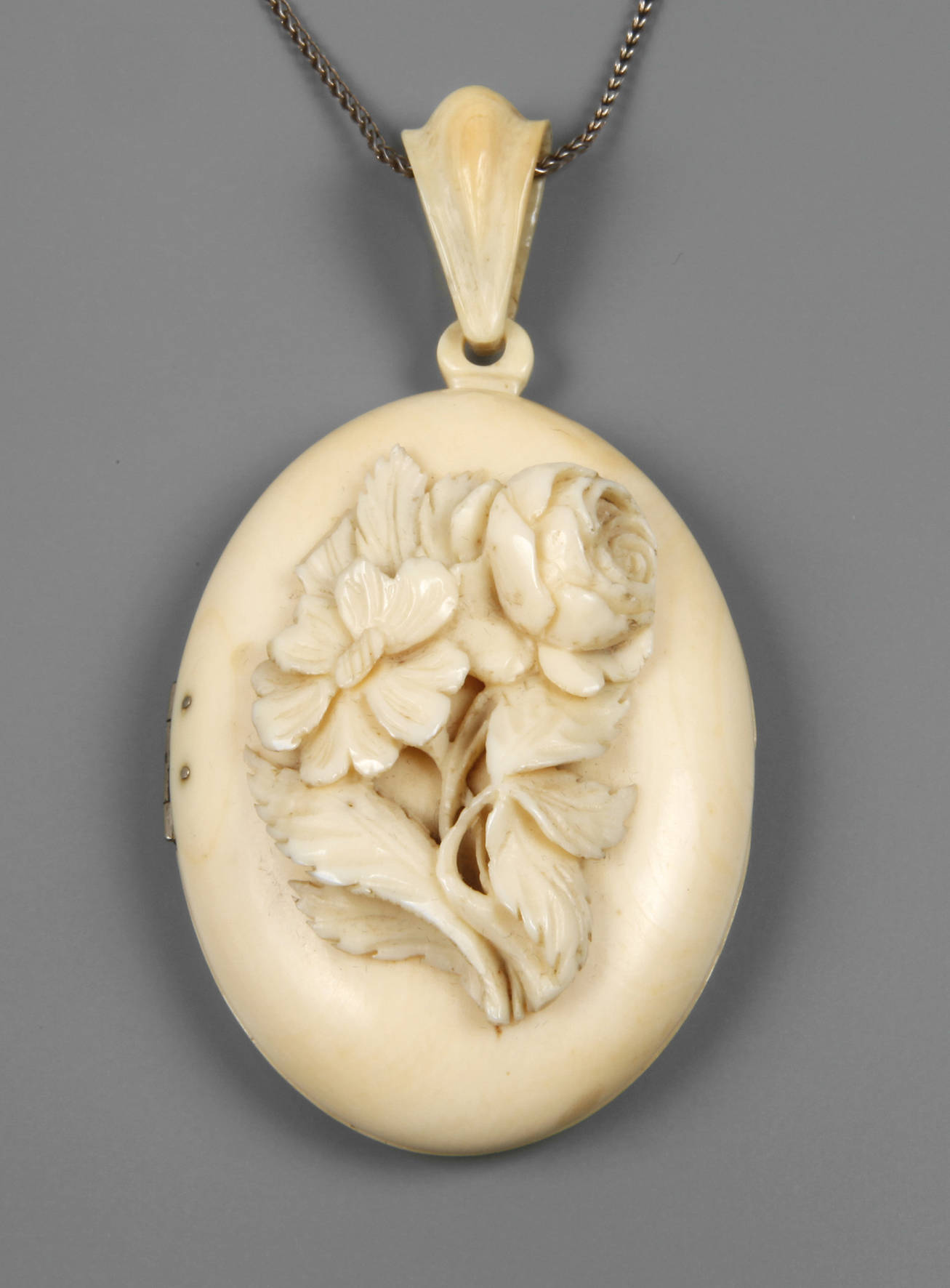 Elfenbeinmedaillon