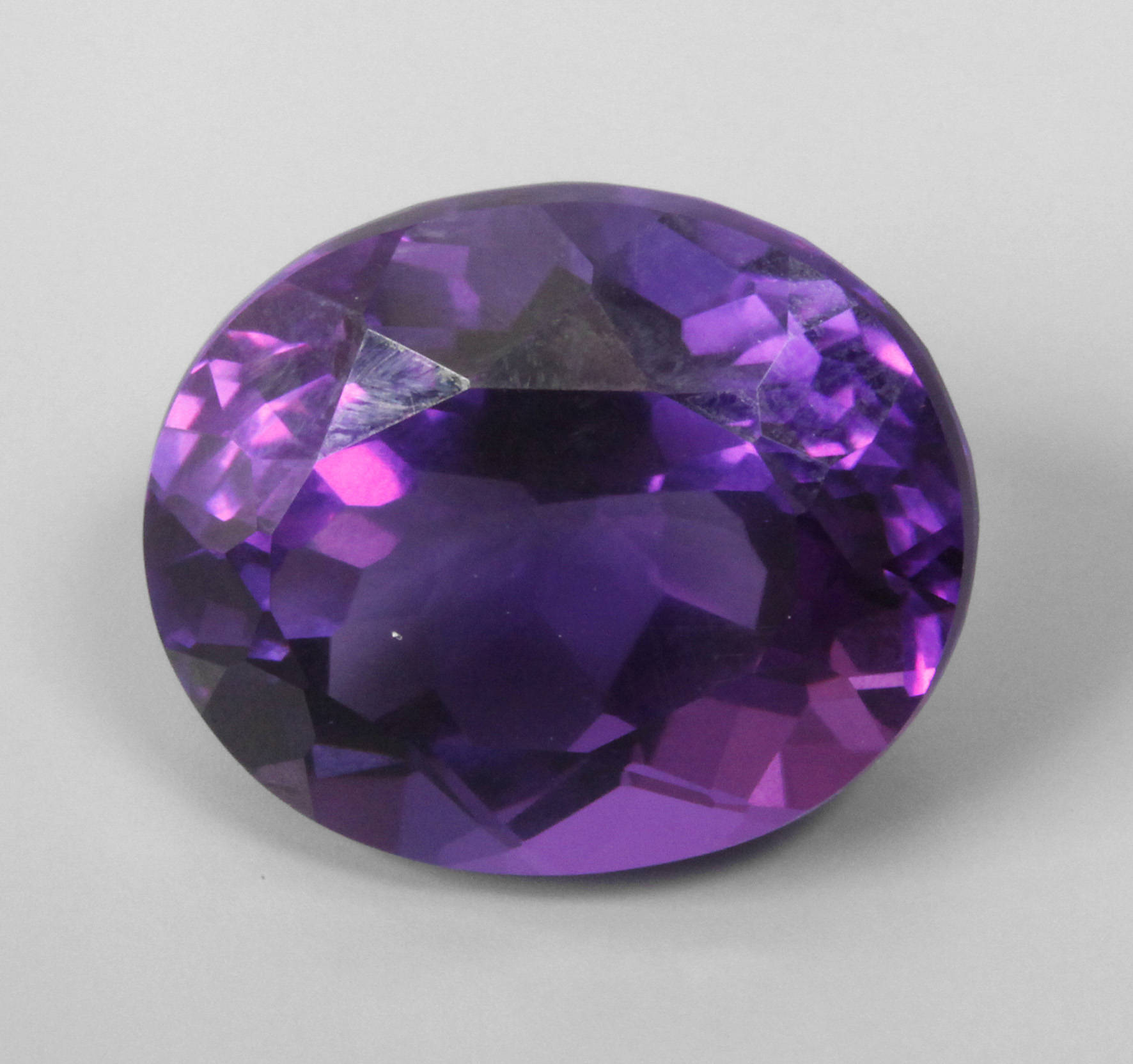 Facettierter Amethyst von ca. 22,5 ct