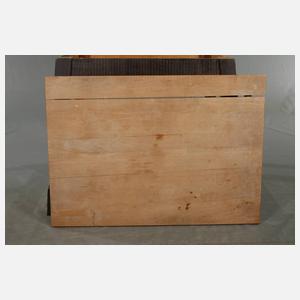 Bauerntisch und vier Stühle