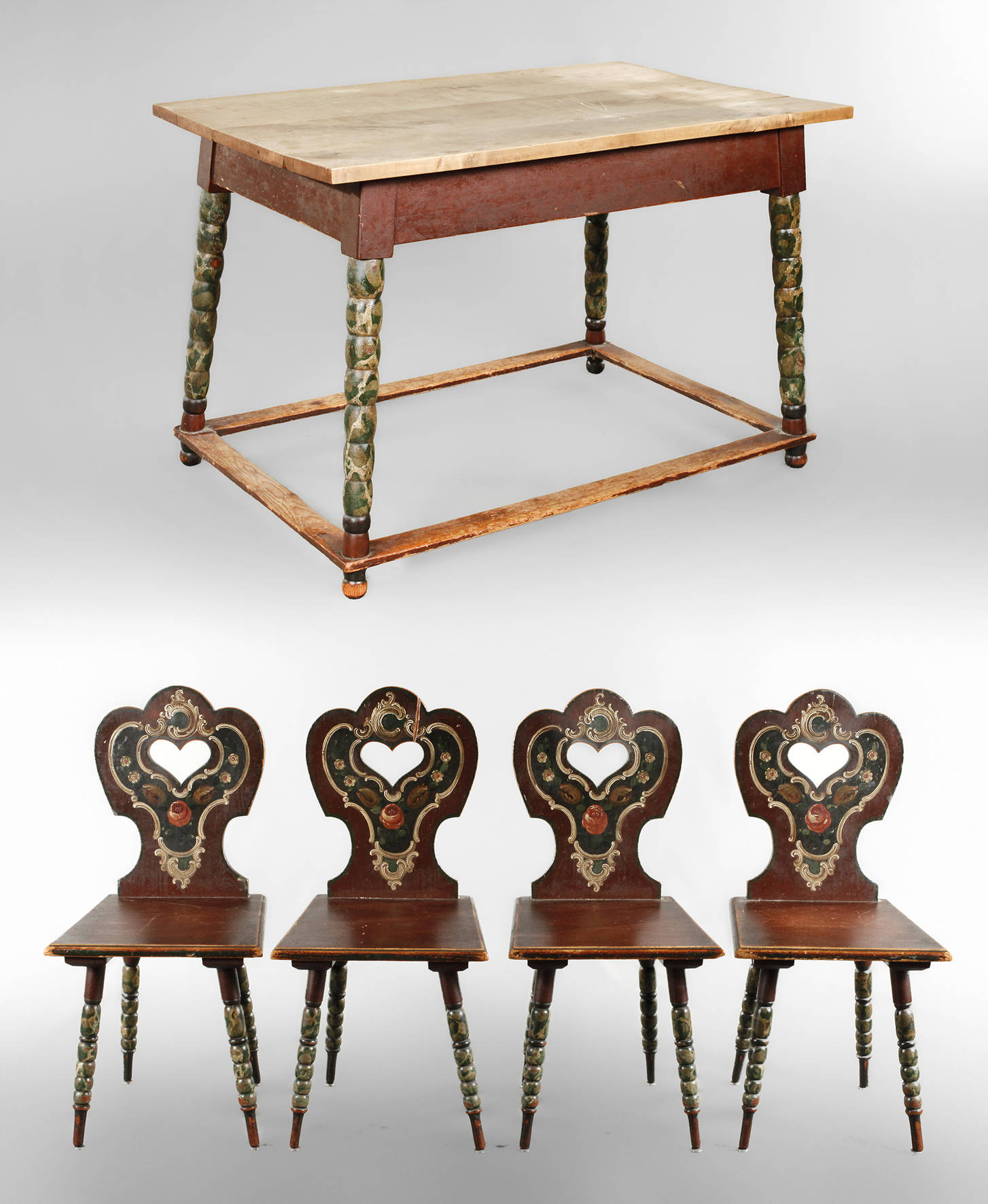 Bauerntisch und vier Stühle