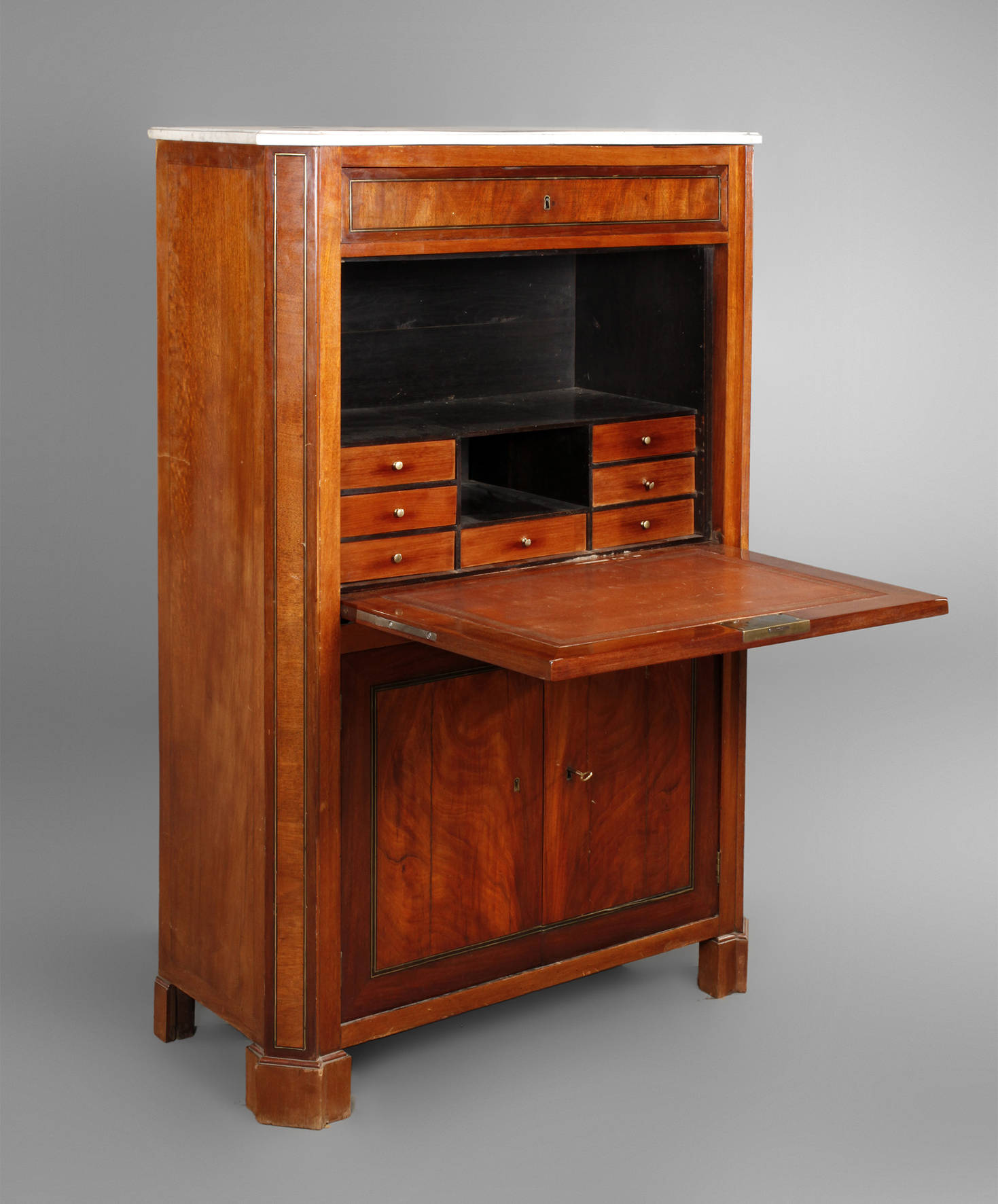 Sekretär Louis Seize