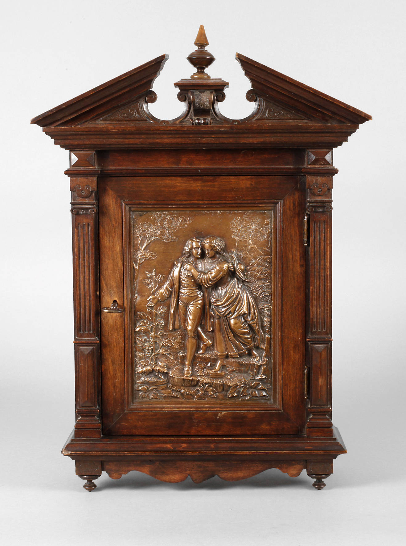 Wandkasten Historismus