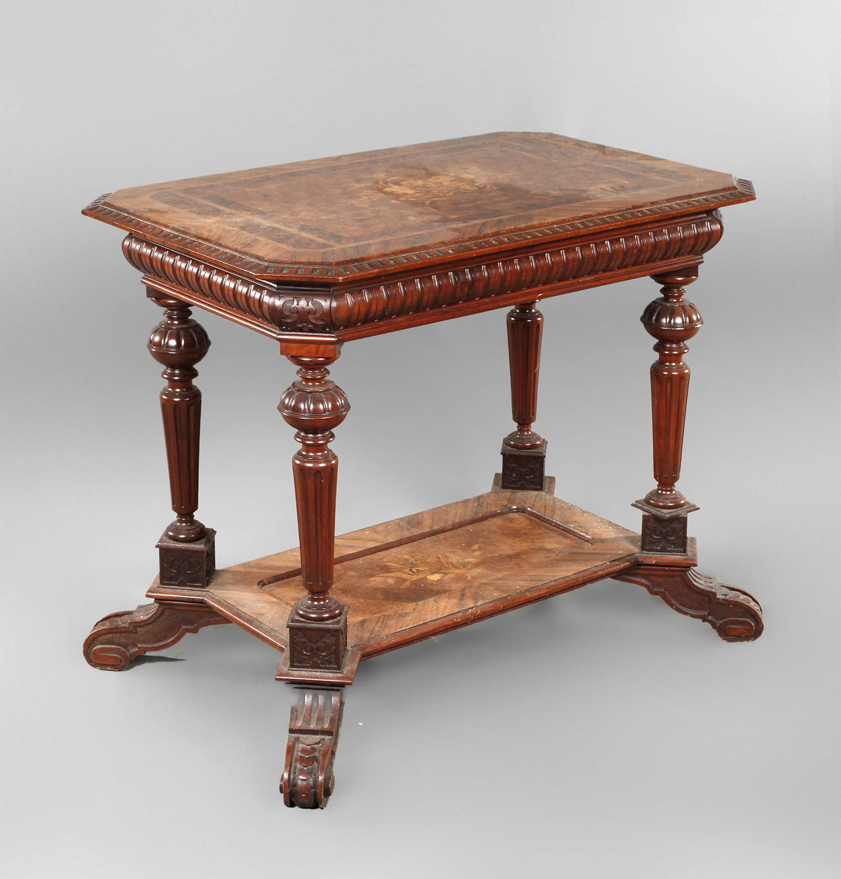 Feiner Salontisch Gründerzeit