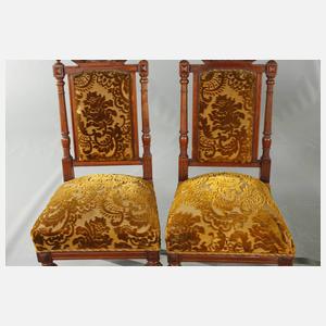 Vier Gründerzeitstühle