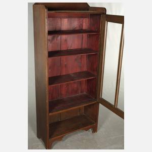 Büchervitrine