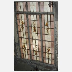 Großes Bleiglasfenster