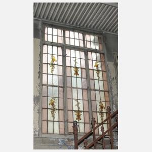 Großes Bleiglasfenster