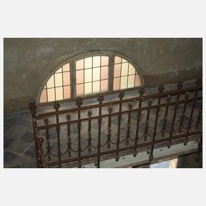 Großes Bleiglasfenster