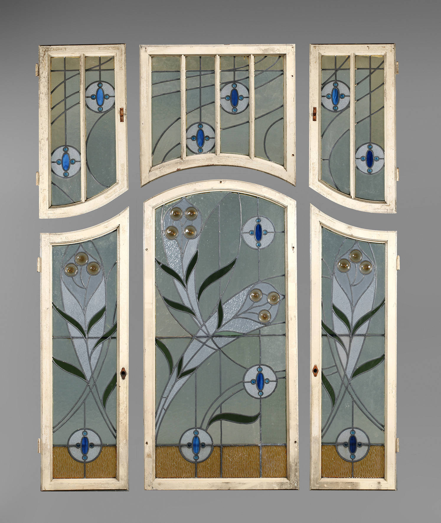 Großes Bleiglasfenster Jugendstil