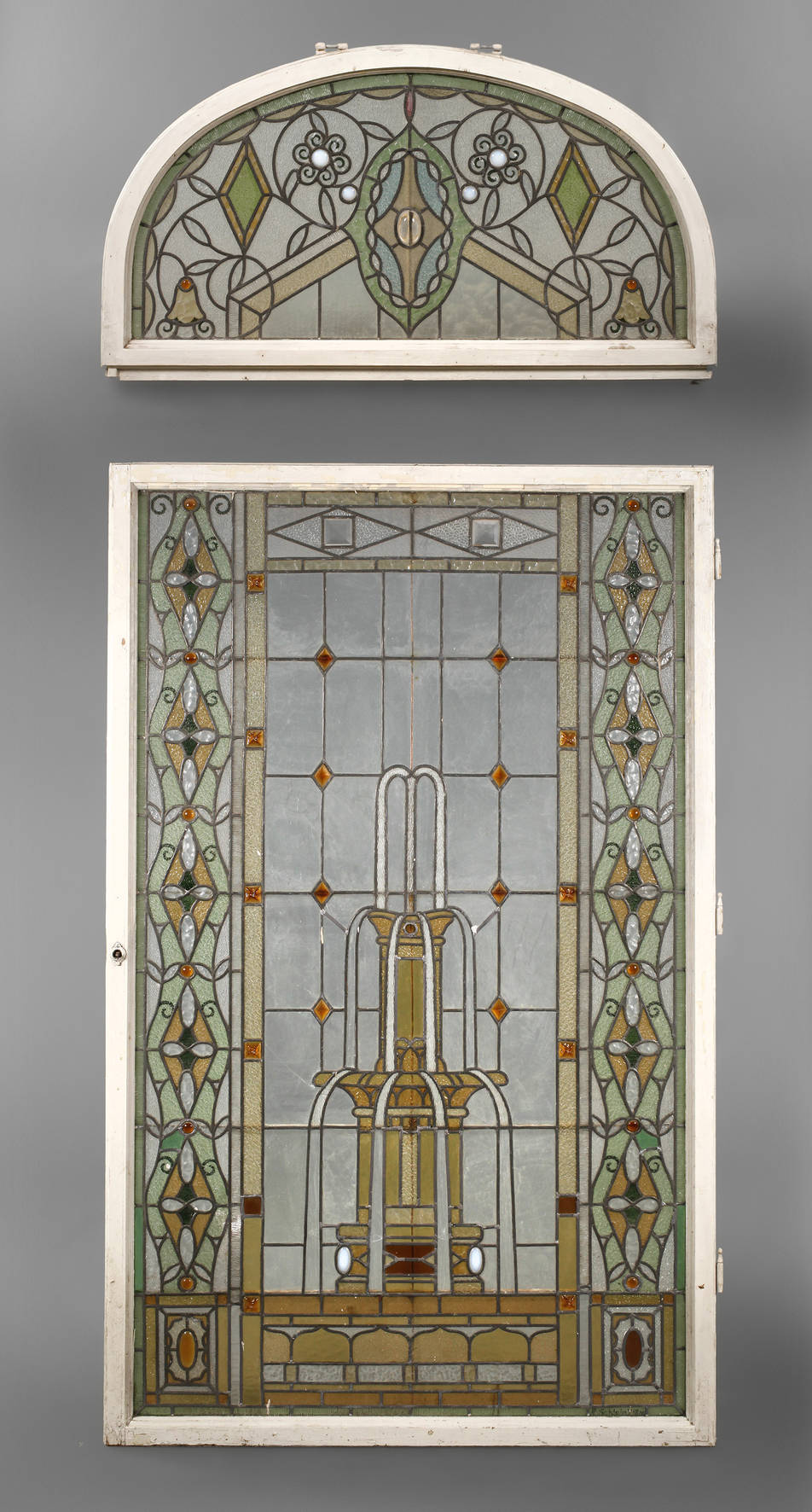 Großes Bleiglasfenster Jugendstil