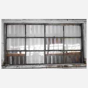 Zehn Industriefenster