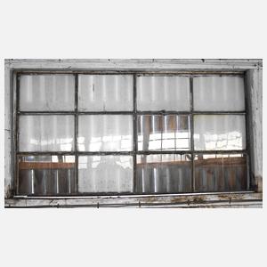 Zehn Industriefenster