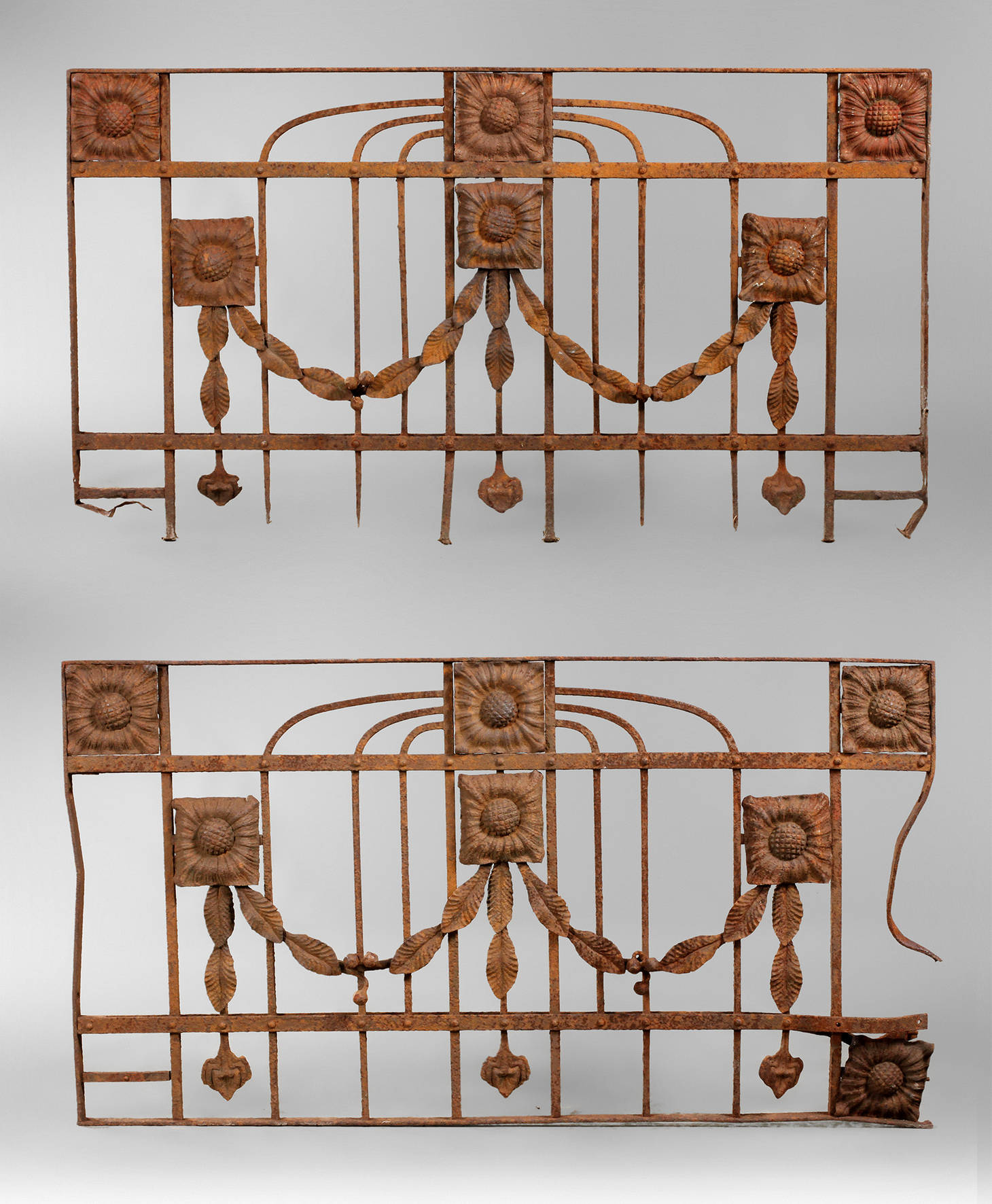 Paar Brüstungsgitter Jugendstil
