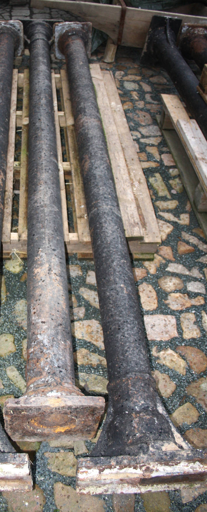 Paar Industriesäulen Gusseisen