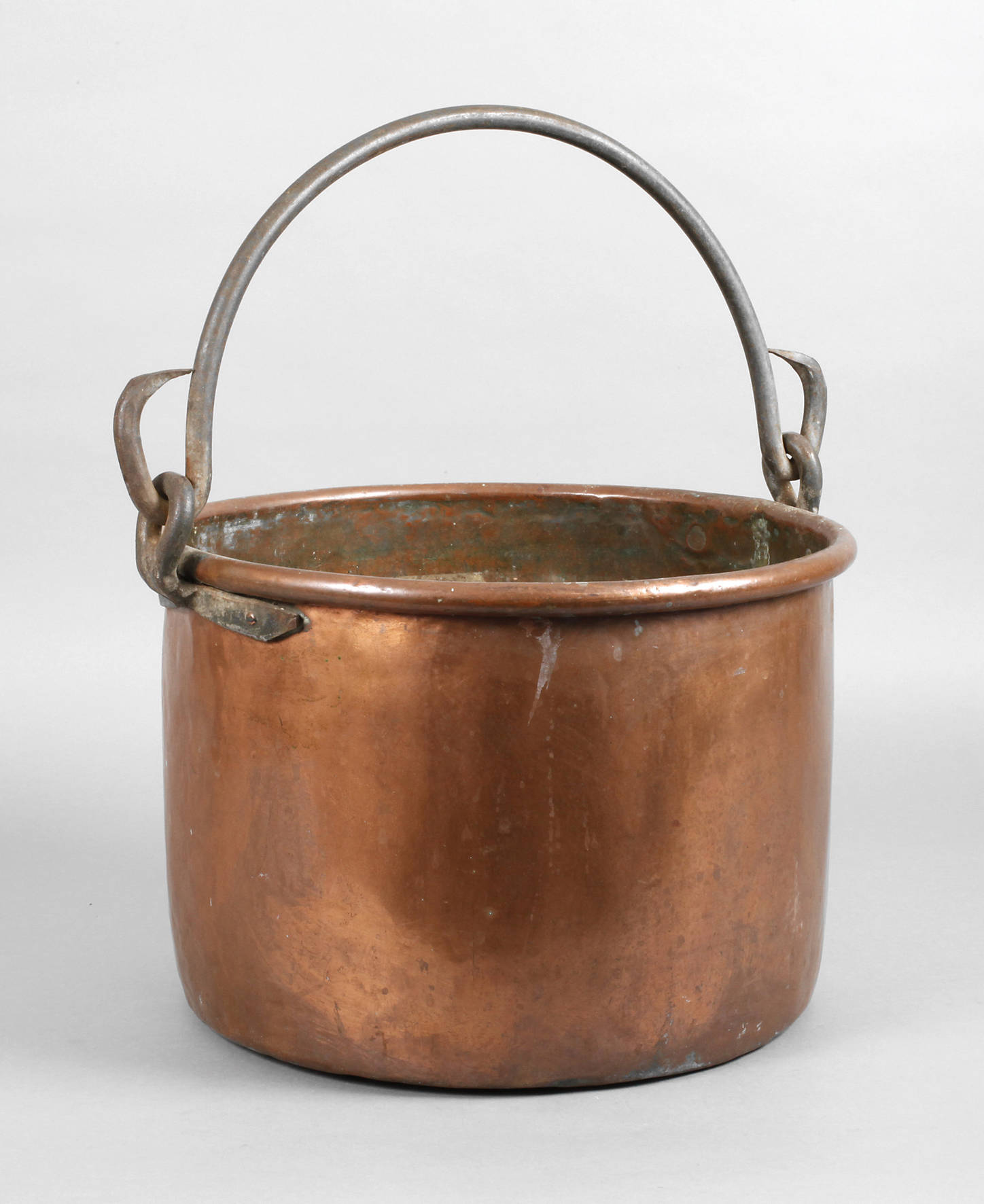 Großer Kupferkessel