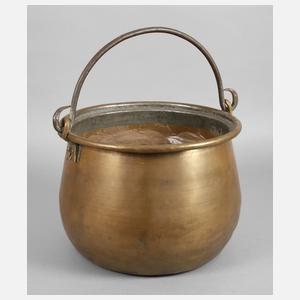 Großer Messingkessel