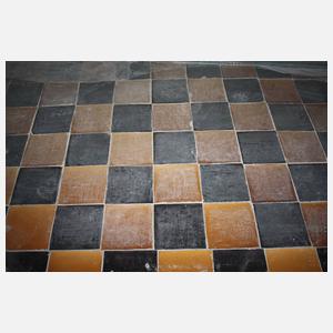 Historischer Kachelboden